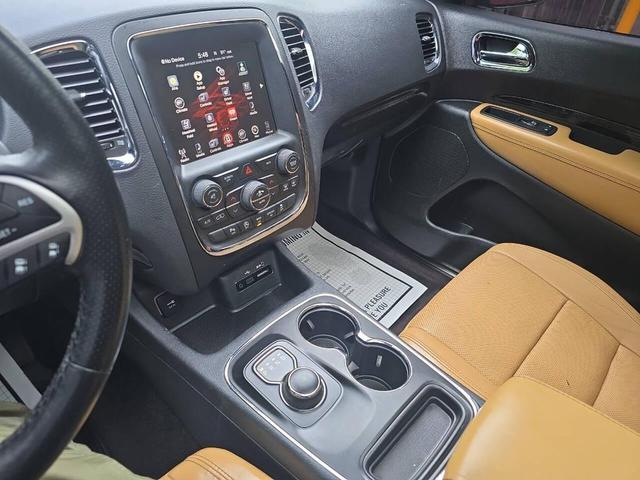 Photo of 2016 Brilliant Black Crystal Pearlcoat Dodge Durango