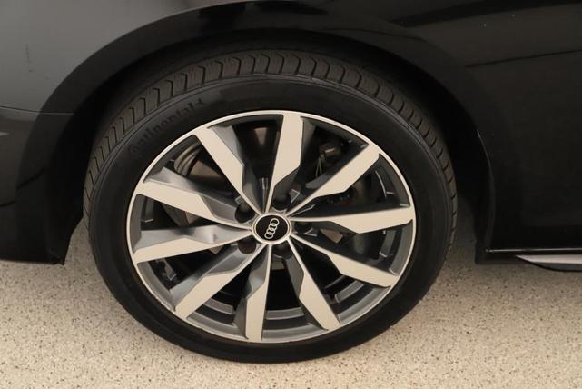 Photo of 2022 Brilliant Black Audi A4