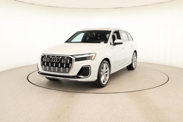 Photo of 2025 Glacier White Metallic Audi Q7