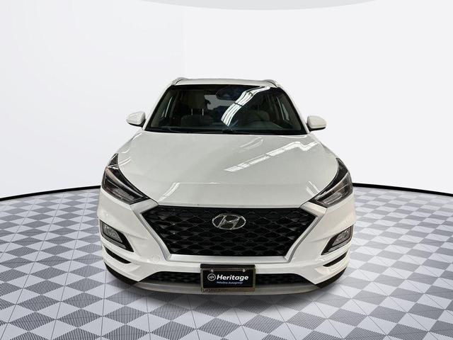Photo of 2019 Dazzling White Hyundai TUCSON