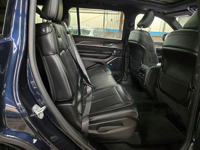 Photo of 2023 Midnight Sky Jeep Grand Cherokee L