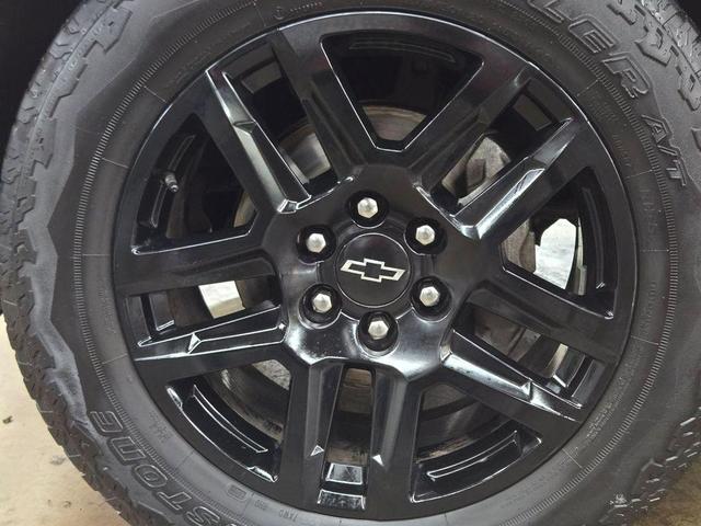 Photo of 2022 Glacier Blue Metallic Chevrolet Silverado 1500