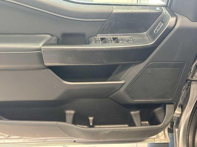 Photo of 2021 Iconic Silver Metallic Ford F-150
