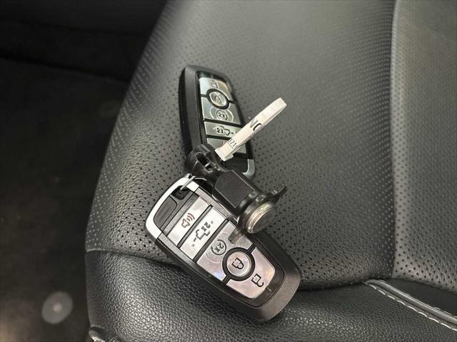 Photo of 2022 Atlas Blue Metallic Ford F-150