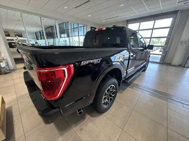 Photo of 2022 Agate Black Metallic Ford F-150