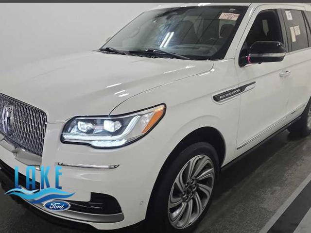 2022 Lincoln Navigator