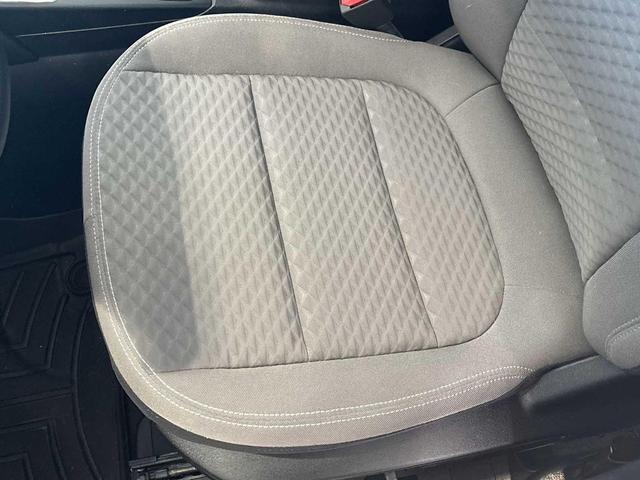 Photo of 2021 Carbonized Gray Metallic Ford Escape