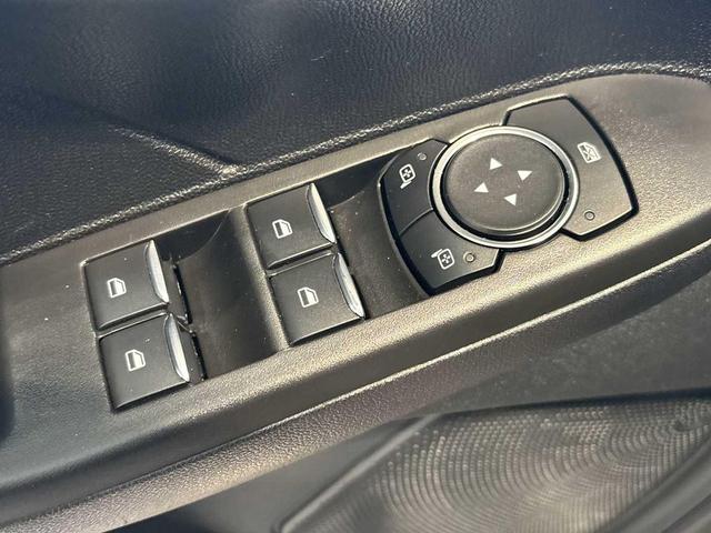 Photo of 2021 Carbonized Gray Metallic Ford Escape