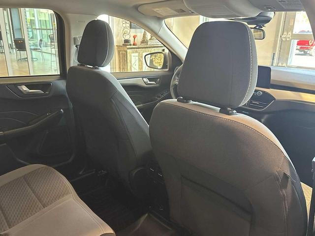 Photo of 2021 Carbonized Gray Metallic Ford Escape
