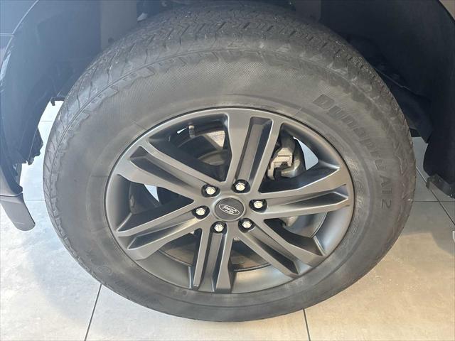 Photo of 2022 Agate Black Metallic Ford F-150