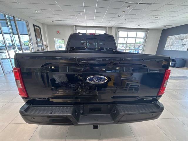 Photo of 2022 Agate Black Metallic Ford F-150