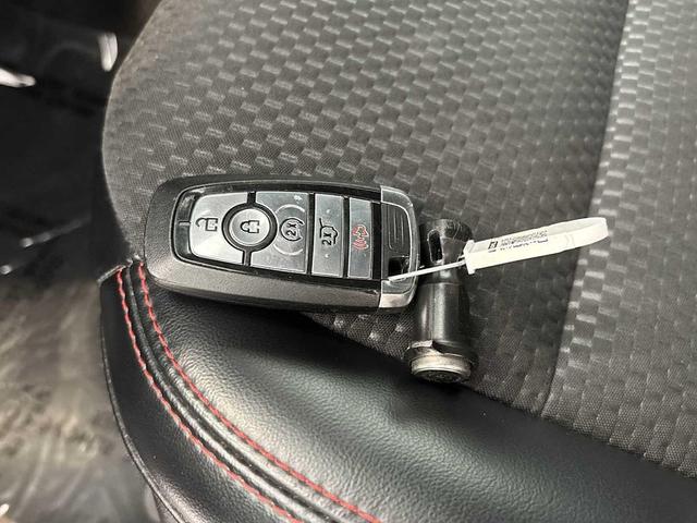 Photo of 2023 Iconic Silver Metallic Ford Escape