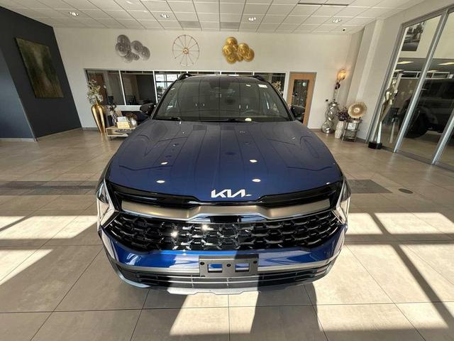 Photo of 2023 Sapphire Blue Kia Sportage