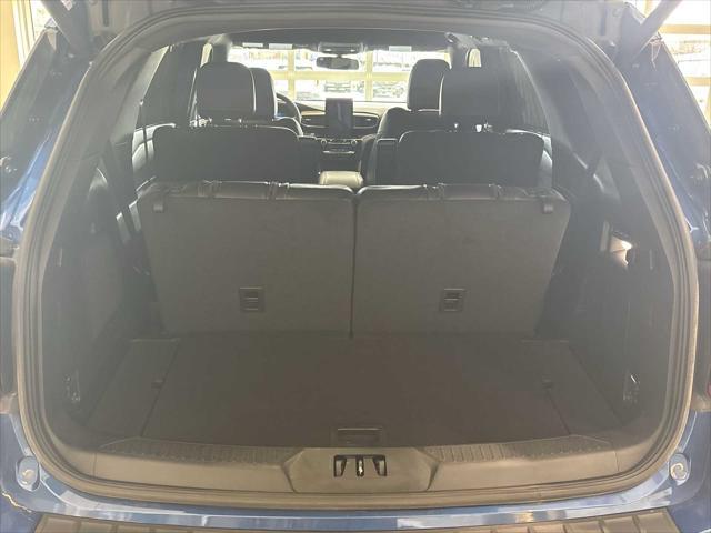 Photo of 2023 blue Ford Explorer
