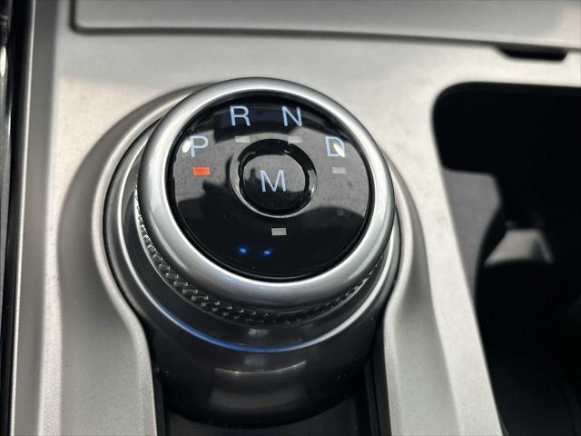 Photo of 2023 blue Ford Explorer