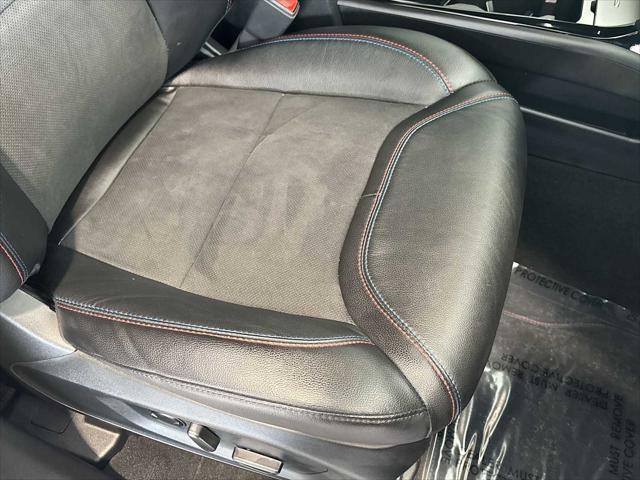 Photo of 2023 blue Ford Explorer