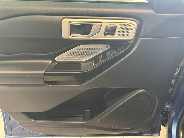 Photo of 2023 blue Ford Explorer