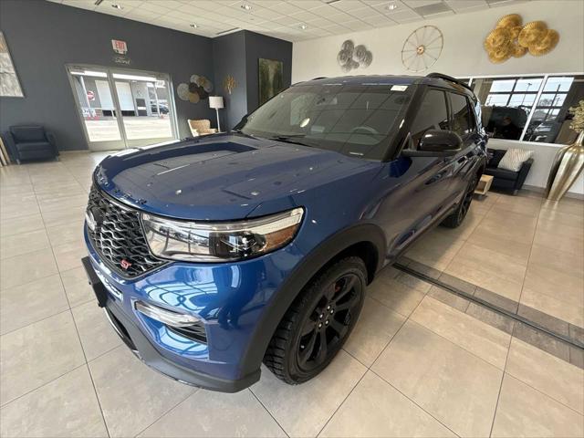 Photo of 2023 blue Ford Explorer