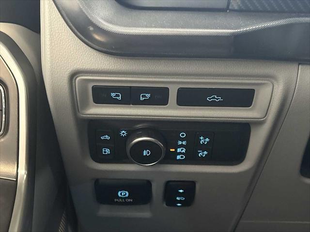 Photo of 2022 Agate Black Metallic Ford F-150
