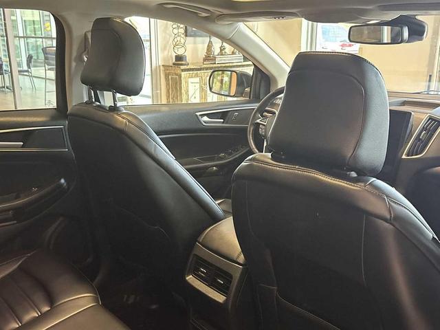 Photo of 2024 Forged Green Metallic Ford Edge