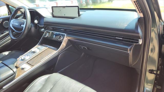 Photo of 2023 Cardiff Green Genesis GV80
