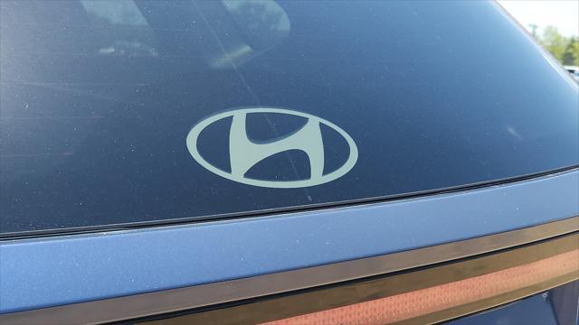 Photo of 2025 Atlantis Blue Hyundai TUCSON