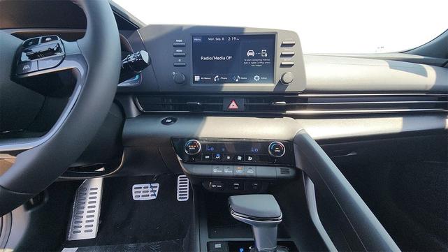 Photo of 2025 Ultimate Red Hyundai ELANTRA