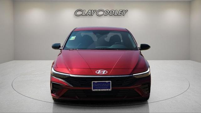 Photo of 2025 Ultimate Red Hyundai ELANTRA