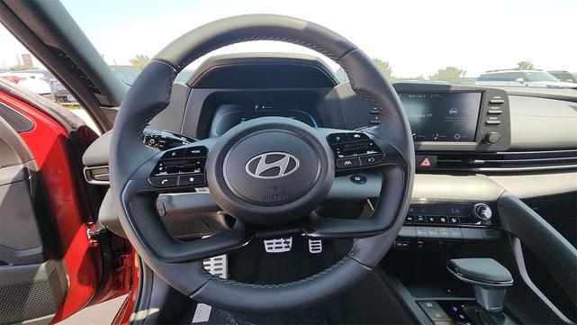Photo of 2025 Ultimate Red Hyundai ELANTRA
