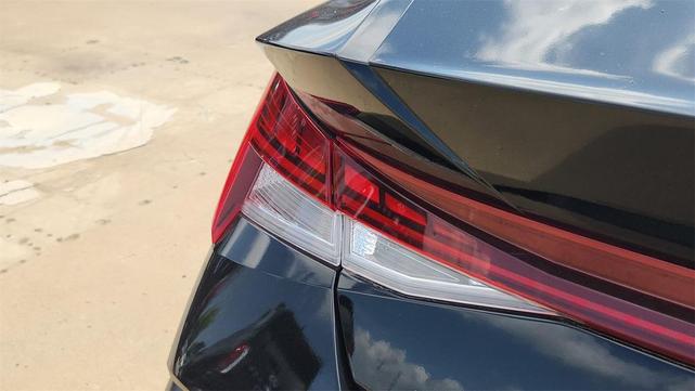 Photo of 2024 Abyss Black Hyundai ELANTRA