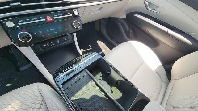 Photo of 2025 Titan Gray Hyundai TUCSON Hybrid