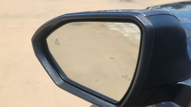 Photo of 2025 Titan Gray Hyundai TUCSON Hybrid