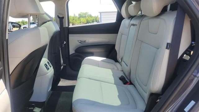 Photo of 2025 Titan Gray Hyundai TUCSON Hybrid