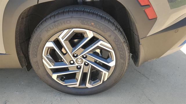 Photo of 2025 Hampton Gray Hyundai TUCSON