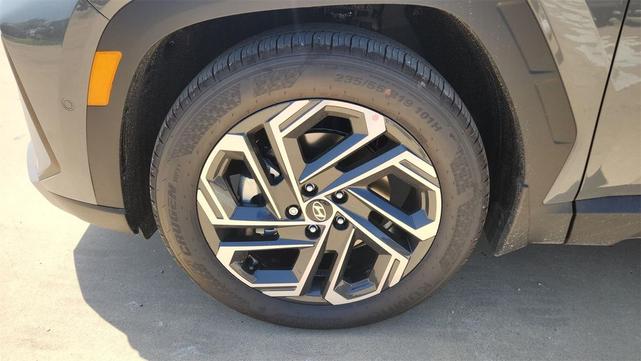 Photo of 2025 Hampton Gray Hyundai TUCSON