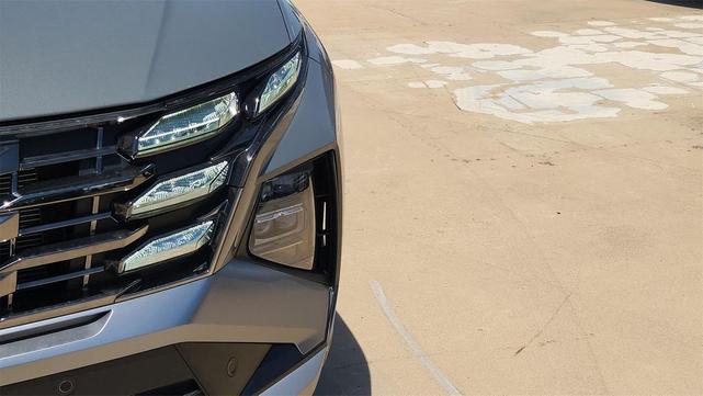 Photo of 2025 Hampton Gray Hyundai TUCSON