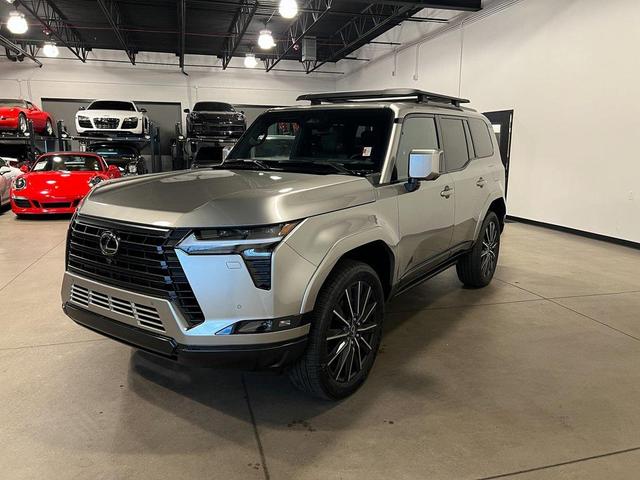 Photo of 2025 Atomic Silver Lexus GX 550