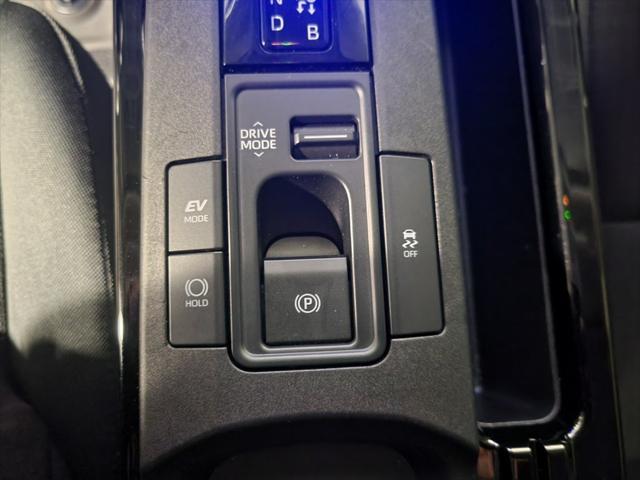 Photo of 2024 Guardian Gray Toyota Prius