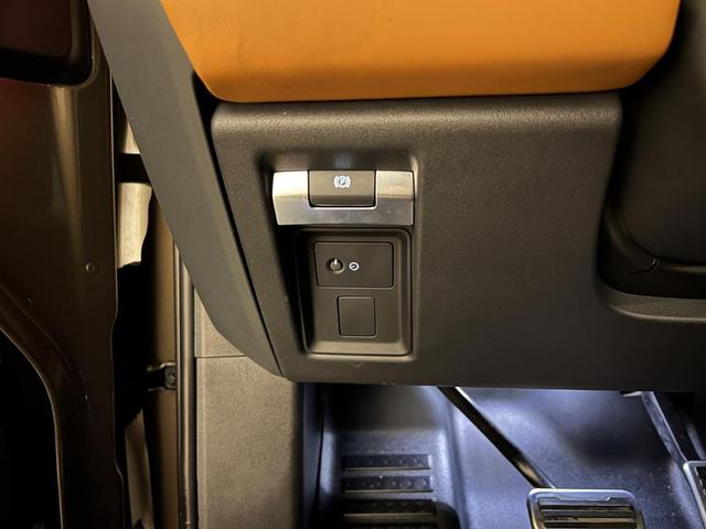 Photo of 2023 UP Land Rover Defender