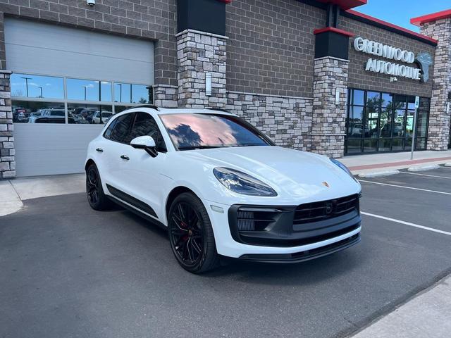 Photo of 2024 WHITE Porsche Macan