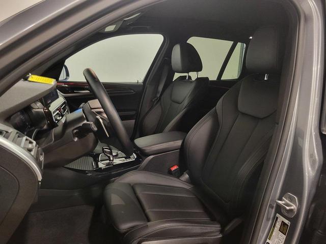 Photo of 2024 Skyscraper Gray Metallic BMW X3