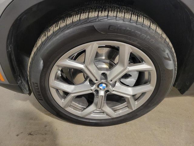 Photo of 2024 Skyscraper Gray Metallic BMW X3