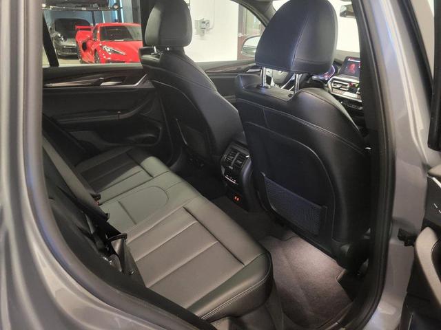 Photo of 2024 Skyscraper Gray Metallic BMW X3