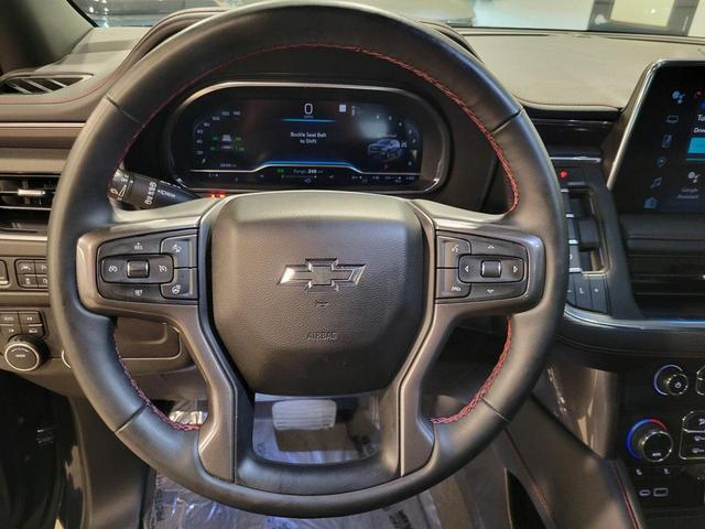 Photo of 2023 Midnight Blue Metallic Chevrolet Suburban