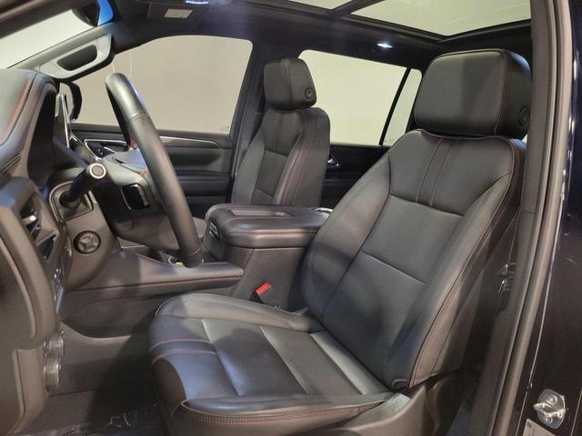Photo of 2023 Midnight Blue Metallic Chevrolet Suburban