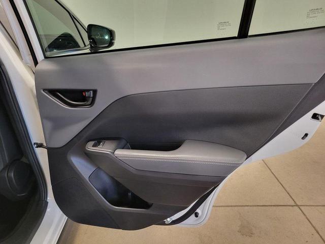 Photo of 2024 Crystal White Pearl Subaru Crosstrek