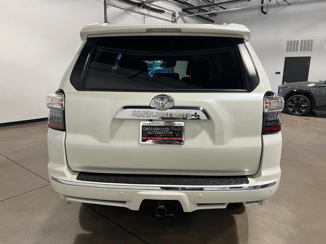 Photo of 2022 Blizzard Pearl Toyota 4Runner
