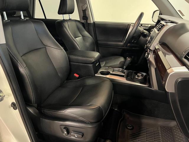 Photo of 2022 Blizzard Pearl Toyota 4Runner