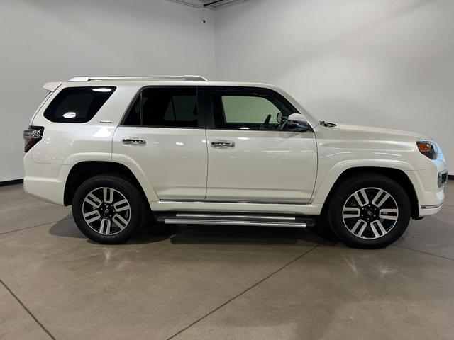 Photo of 2022 Blizzard Pearl Toyota 4Runner