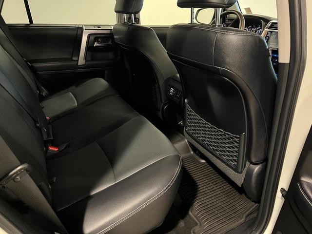 Photo of 2022 Blizzard Pearl Toyota 4Runner